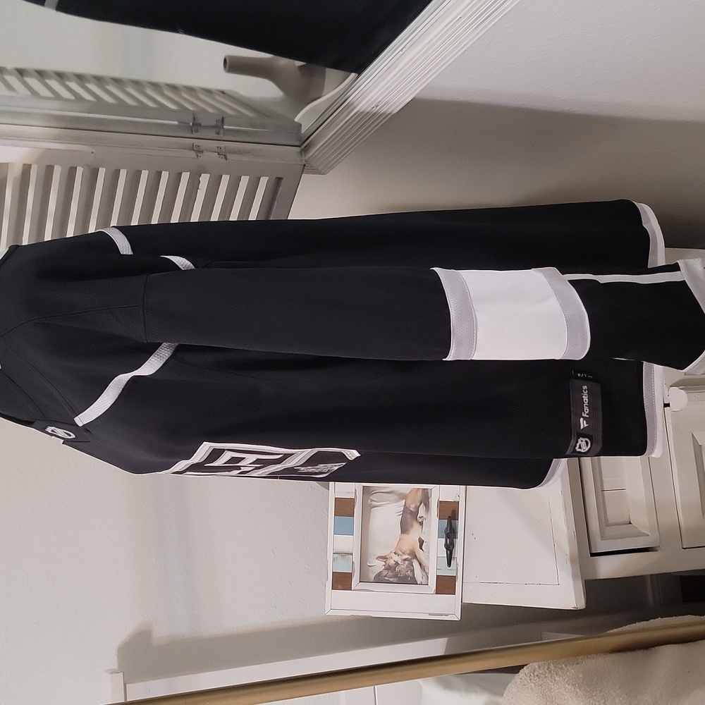 🆕️ LA Kings NHL Fanatics Home Breakaway Jersey - Picture 4 of 10